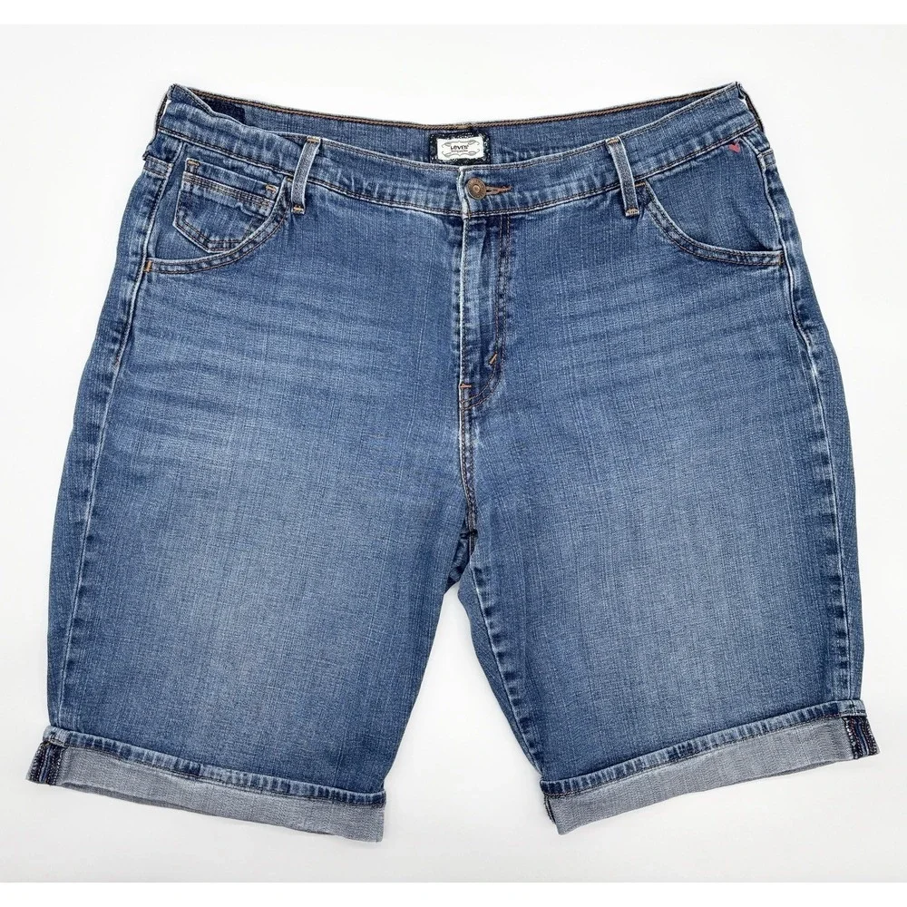 Levi's 515 Cuffed Bermuda Jean Shorts Women's Size 16 Blue Casual Stretch